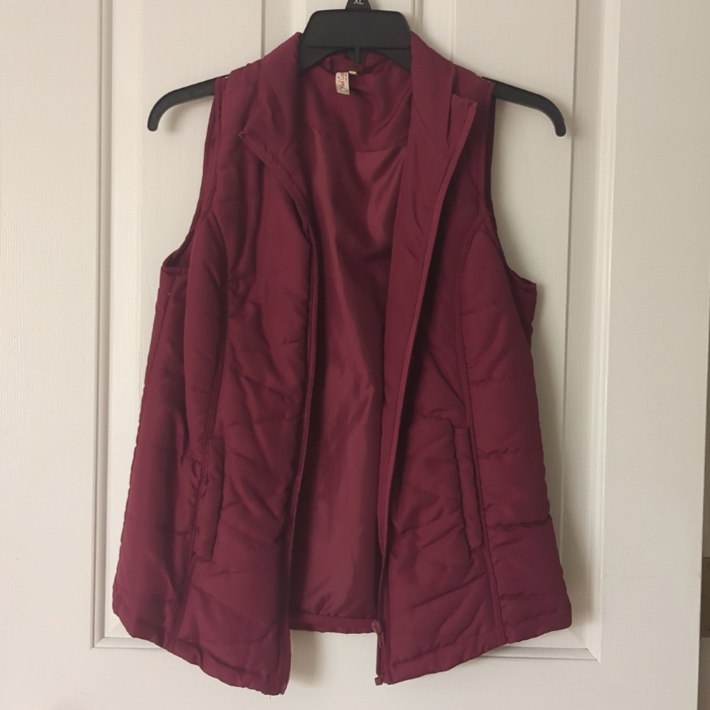 Red Camel Small Vest